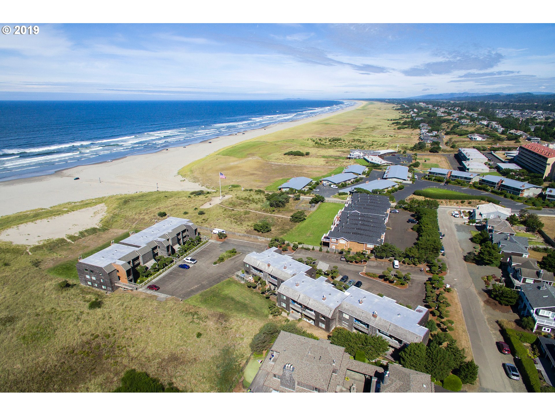327 Windward Condo Gearhart Or 97138, Unit 327 Gearhart, OR 97138 - Photo 2 of 28