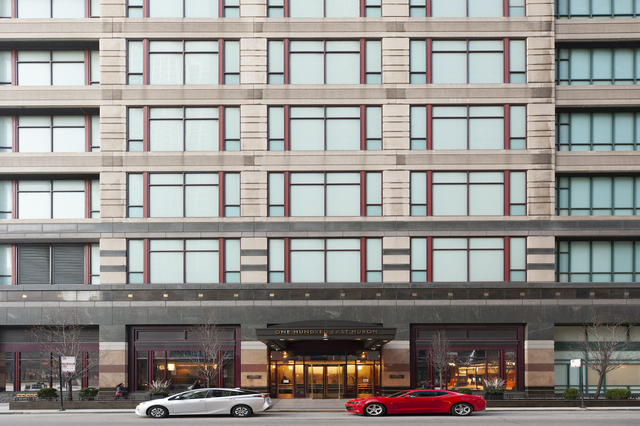100 E Huron St, Chicago, IL 60611 - Photo 3 of 6