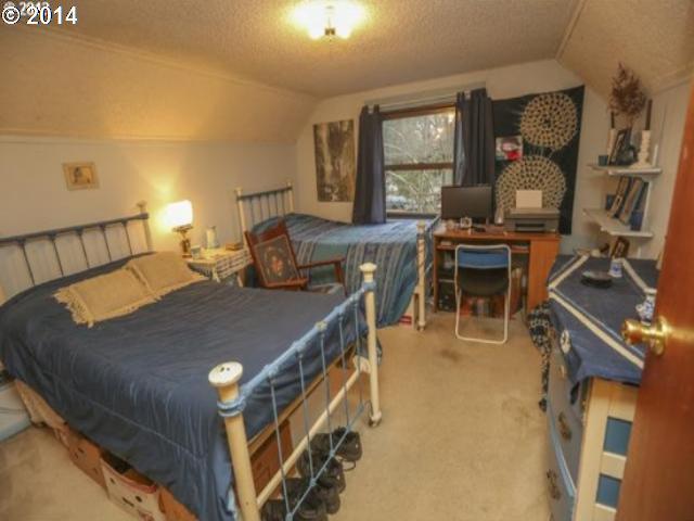 2805 Southwest 178th Avenue Aloha, OR 97003 - Photo 13 of 14