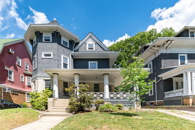 765 E 17th St, Brooklyn, NY 11230 - Photo 1 of 2