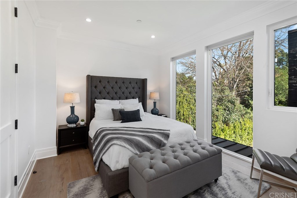 4537 Ben Avenue Studio City, CA 91607 - Photo 29 of 50