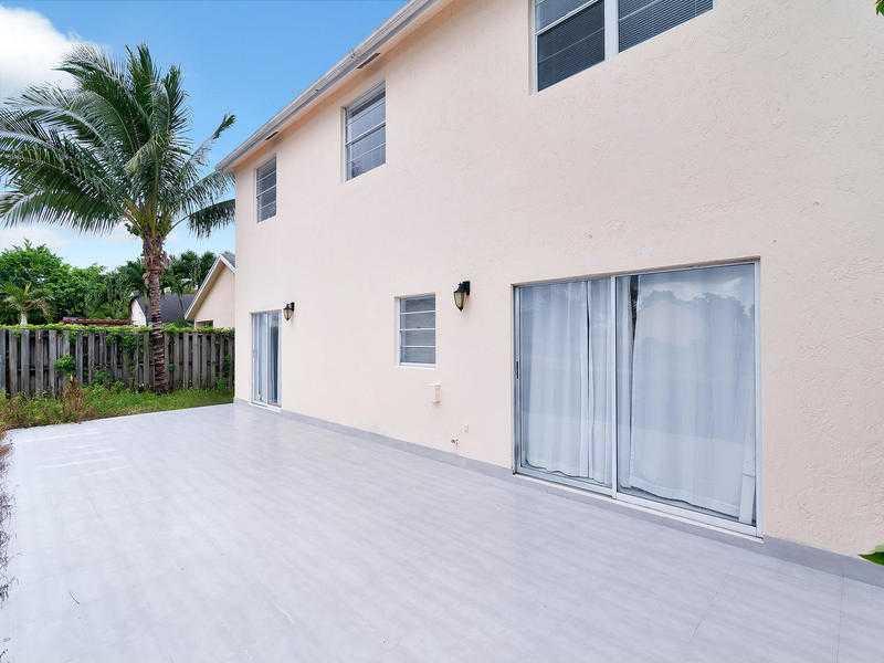 Doral Park Doral, FL 33178 - Photo 22 of 25