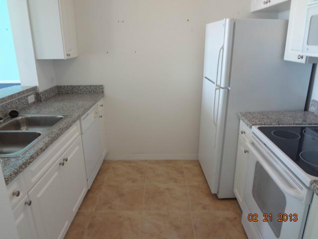 900 Southwest 8th Street, Unit 1102 Miami, FL 33130 - Photo 5 of 10