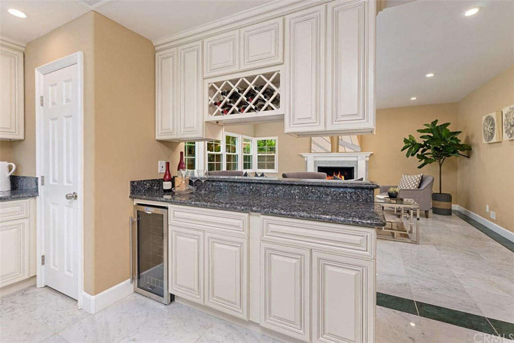 16111 Whitecap Lane Huntington Beach, CA 92649 - Photo 19 of 45