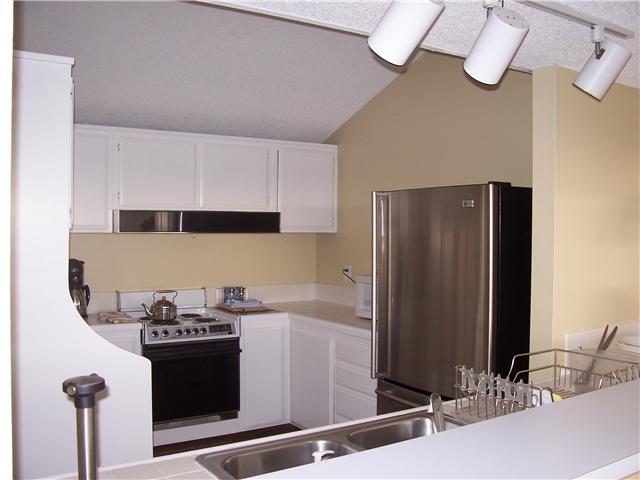 1739 Tattenham Road Encinitas, CA 92024 - Photo 4 of 20