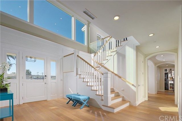 $4,160,000 | 2000 Kings Road, Newport Beach, CA 92663