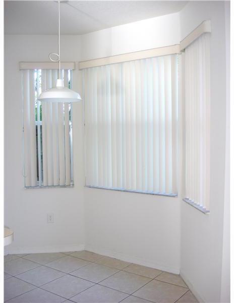 16628 Southwest 85th Lane, Unit 16628 Miami, FL 33193 - Photo 4 of 8
