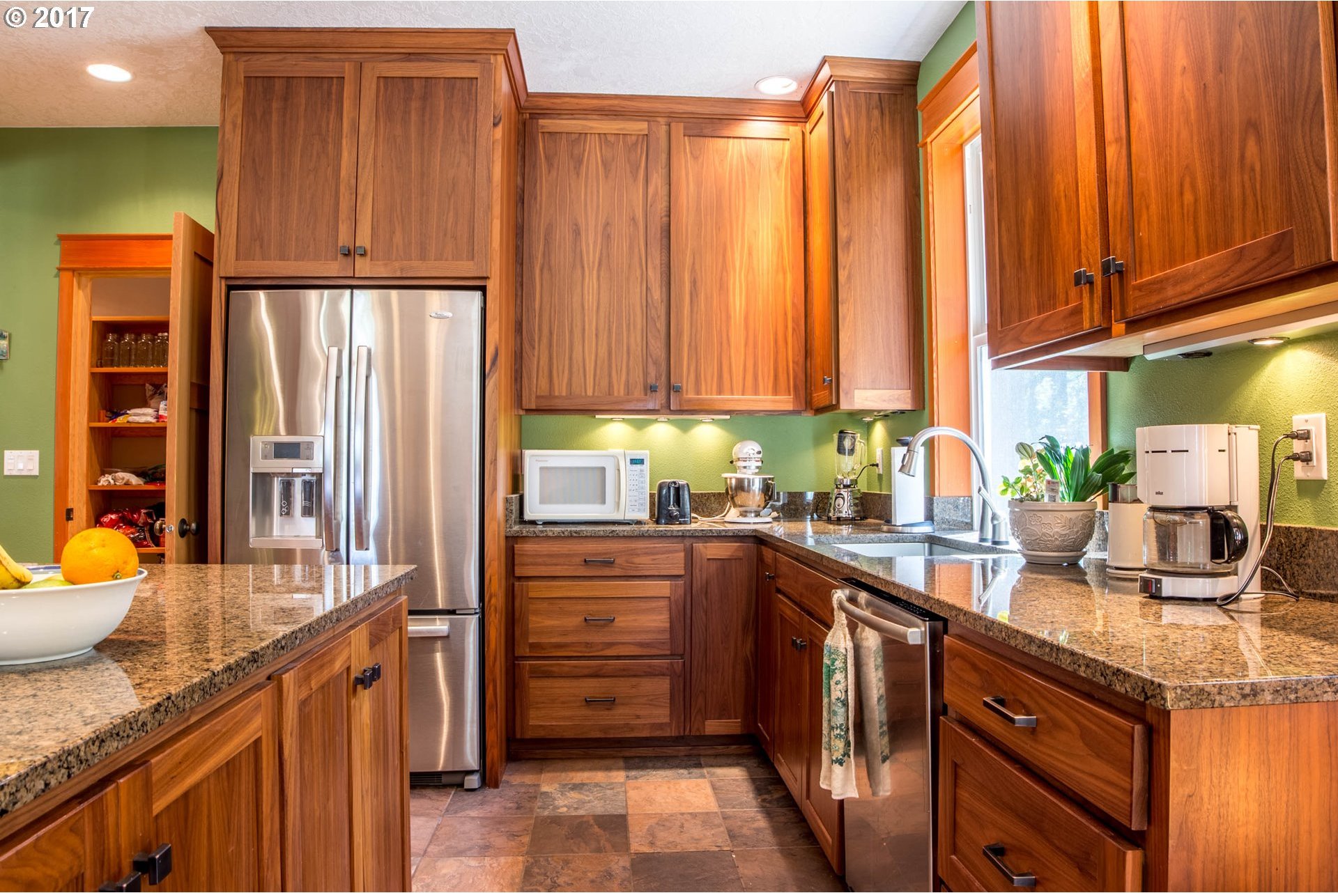 38901 South Ruby Loop Scio, OR 97374 - Photo 13 of 32 Gallery Image 13