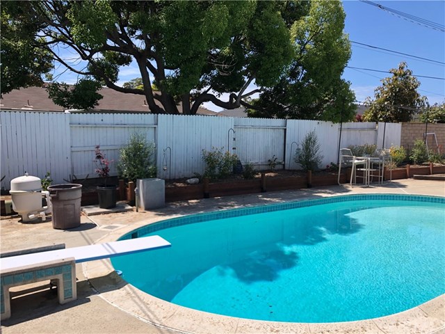 815 Sonora Road Costa Mesa, CA 92626 - Photo 14 of 14