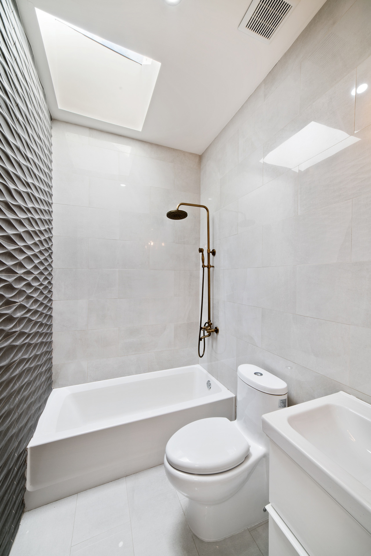 69 Clarkson Avenue Brooklyn, NY 11226 - Photo 10 of 17