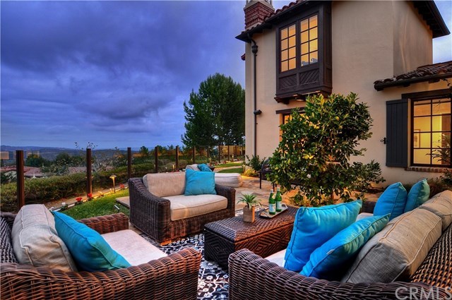 5 Veranda Newport Coast, CA 92657 - Photo 3 of 60