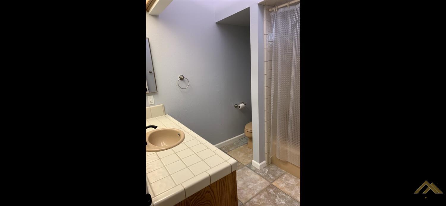 9600 Ridge Oak Drive Bakersfield, CA 93311 - Photo 29 of 40