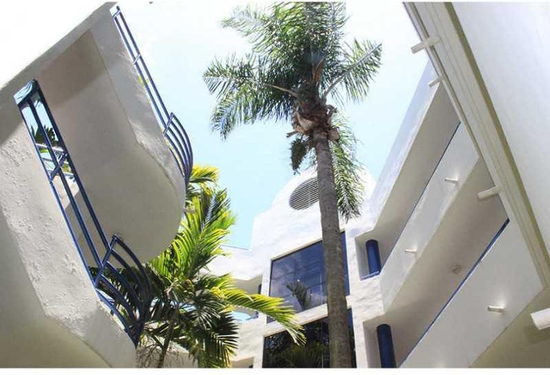 The Waterways Aventura, FL 33180 - Photo 4 of 24