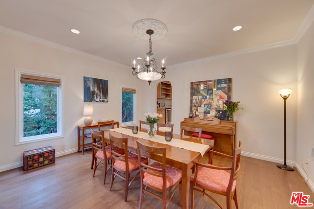 10578 Putney Road Los Angeles, CA 90064 - Photo 10 of 53