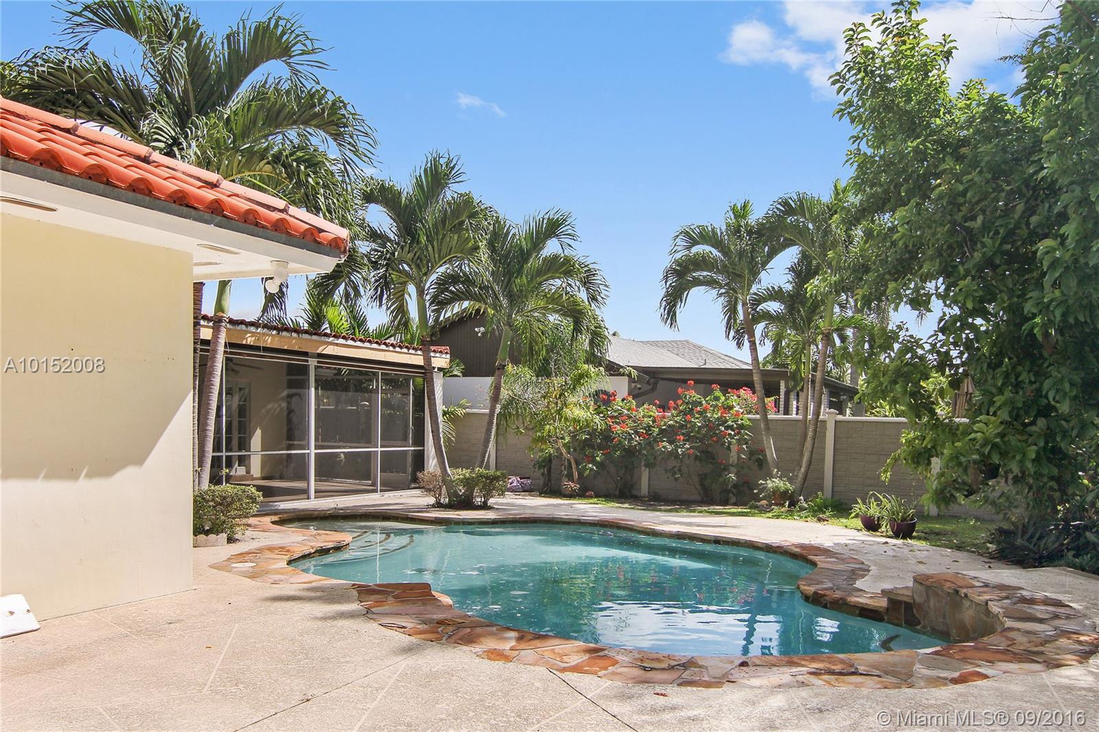 11610 Southwest 97th Street Miami, FL 33176 - Photo 16 of 19