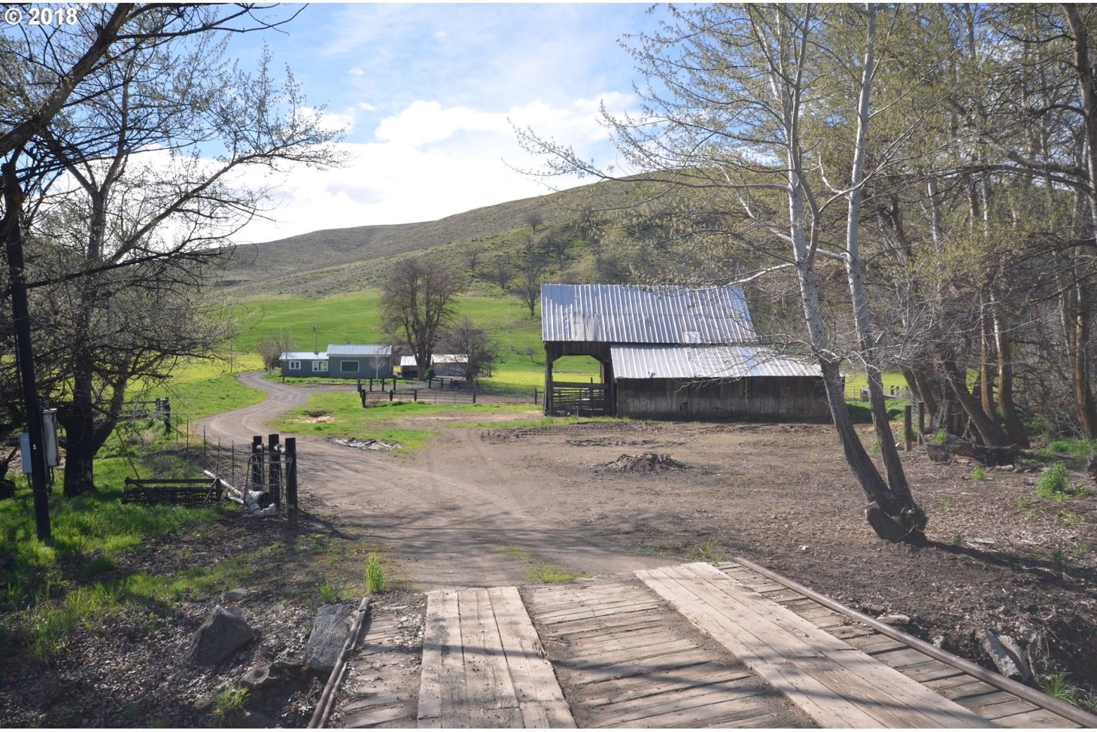 5722 Eightmile Road The Dalles, OR 97058 - Photo 6 of 21 Gallery Image 6