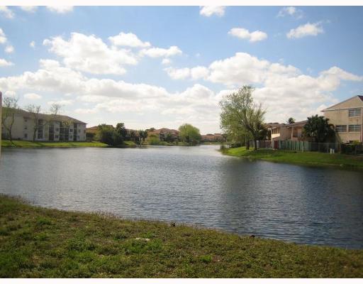 15560 Southwest 80th Street, Unit K103 Miami, FL 33193 - Photo 10 of 12