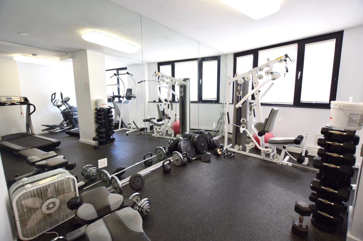 The Metropolitan 349 Metropolitan Ave, Brooklyn, NY 11211 - Photo 4 of 5