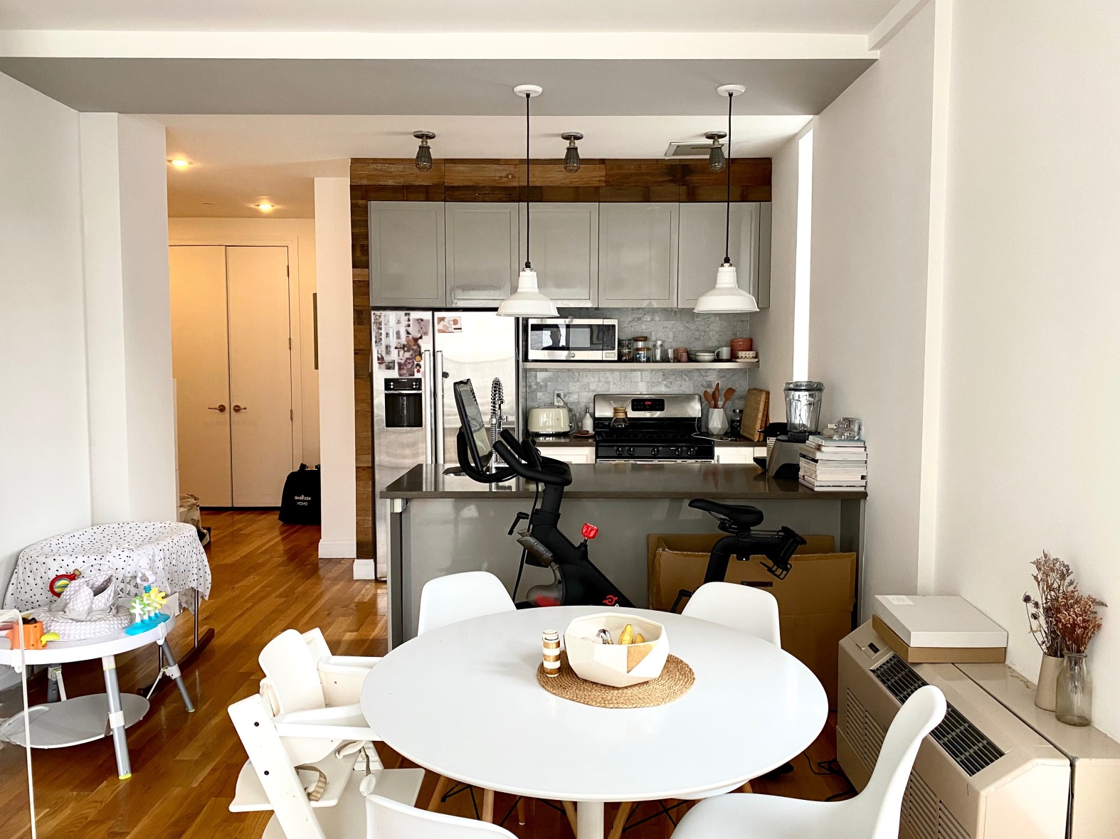 335 Carroll Street, Unit 2D Brooklyn, NY 11231 - Photo 4 of 12