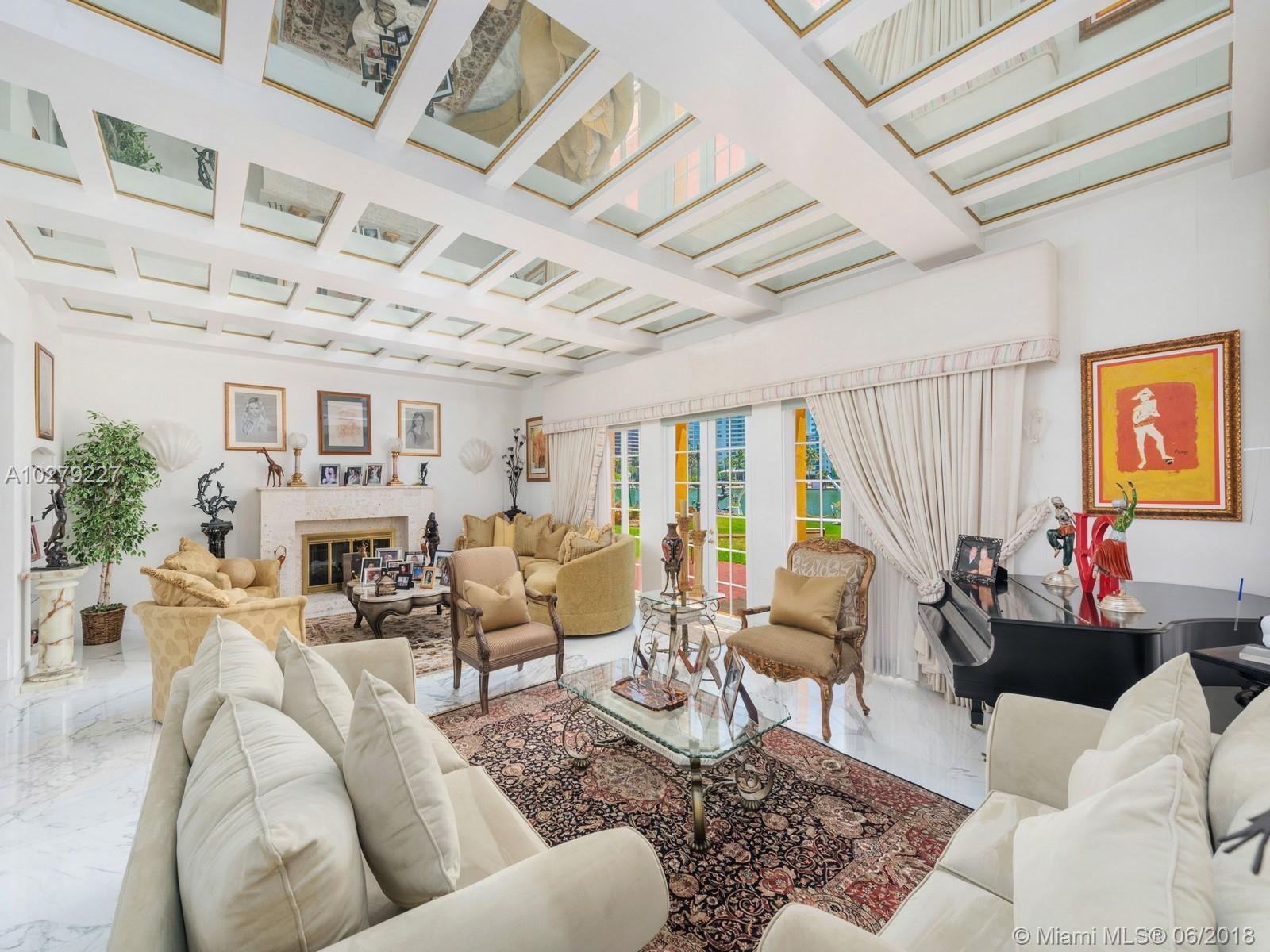 5011 Pine Tree Drive Miami Beach, FL 33140 - Photo 29 of 40