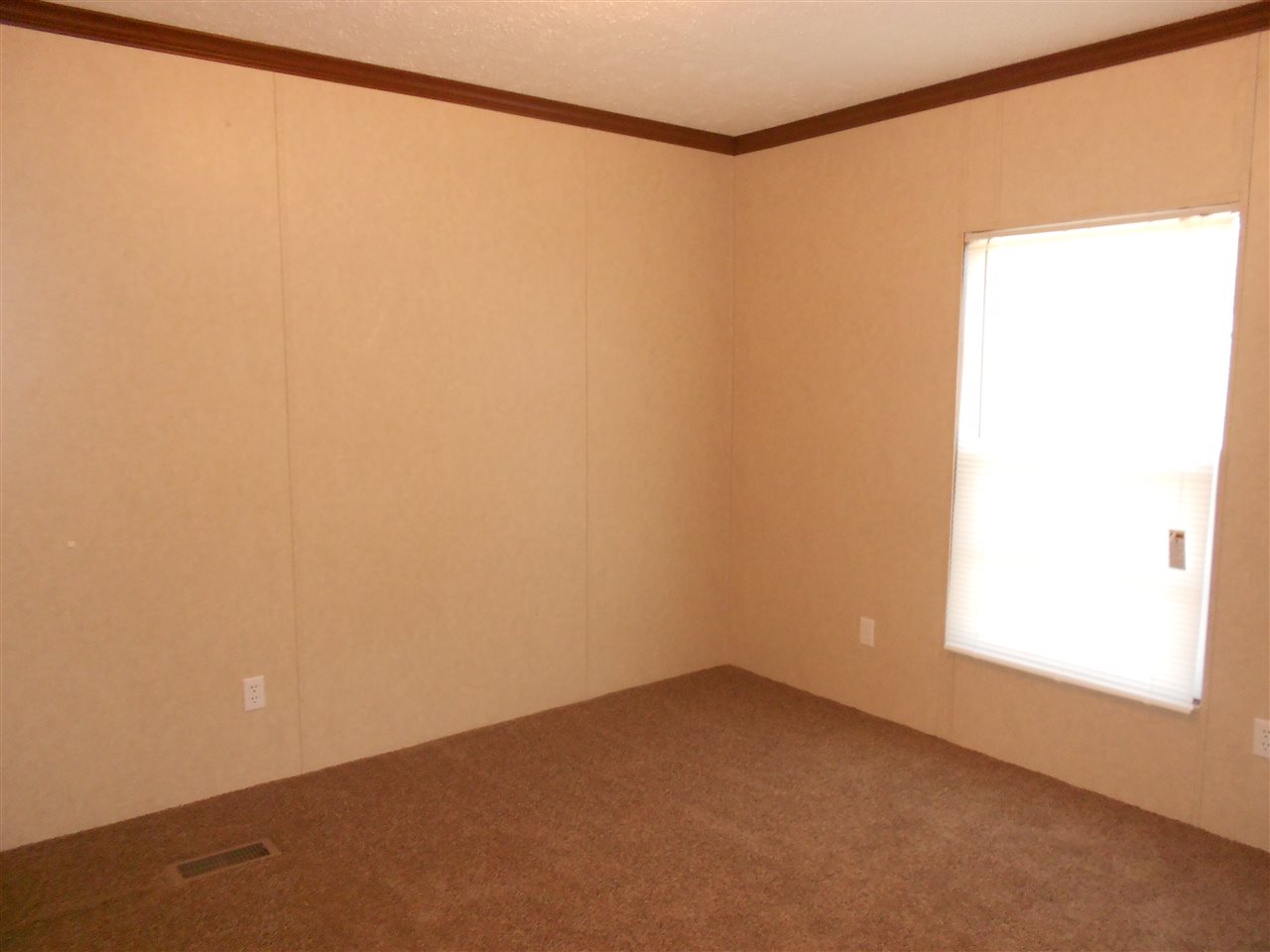 2801 Airport Road Selmer, TN 38375 - Photo 7 of 19 Gallery Image 7