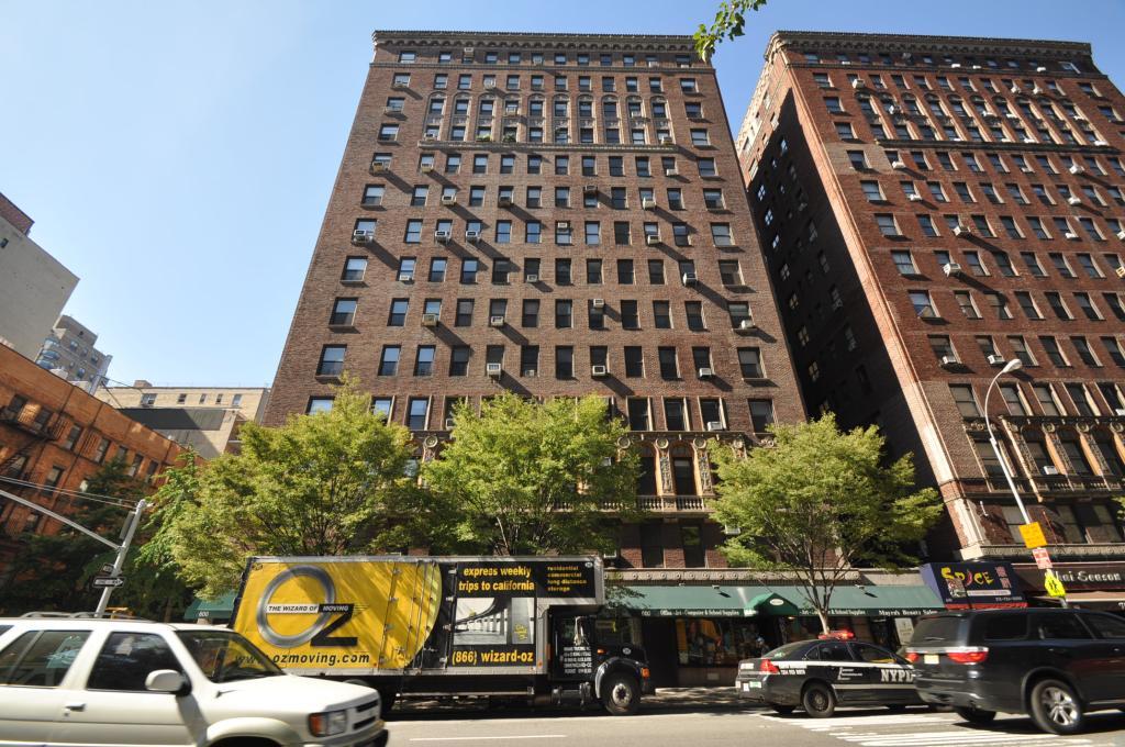 201 West 89th Street, Unit 4H Manhattan, NY 10024 - Photo 6 of 7