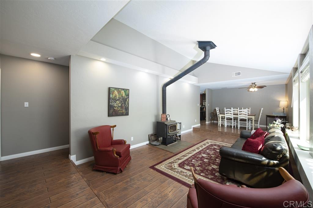 23512 Carmena Road Ramona, CA 92065 - Photo 3 of 25