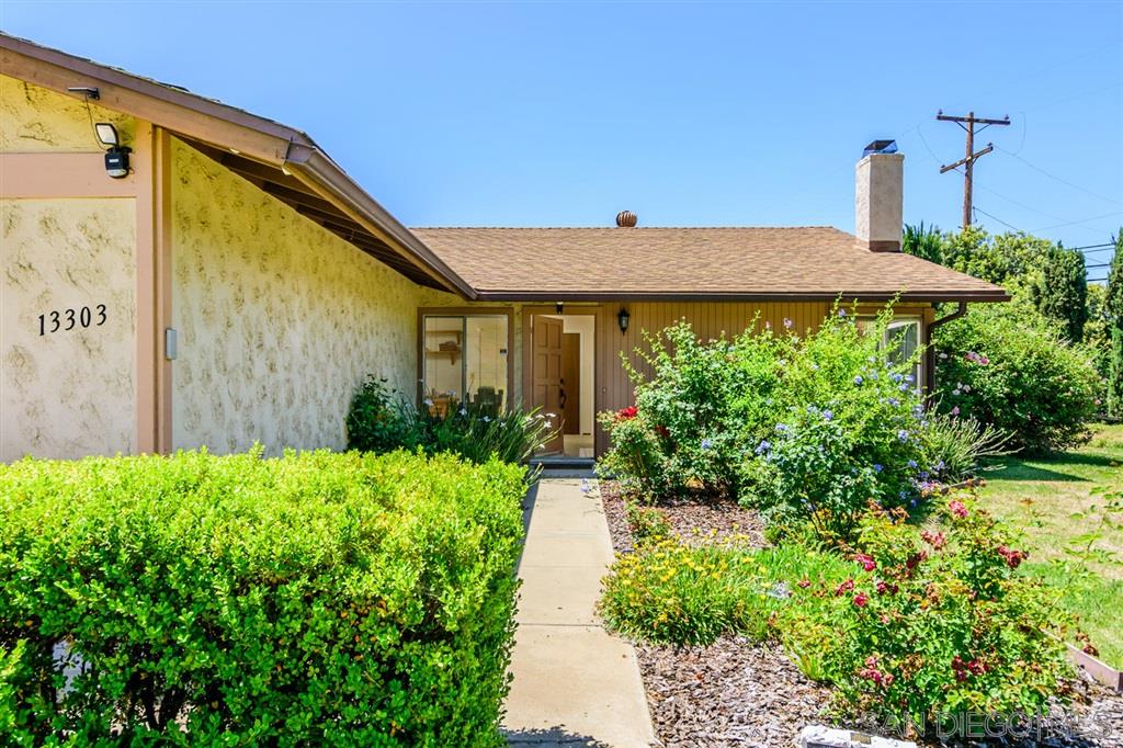 13303 Scotsman Road Lakeside, CA 92040 - Photo 3 of 25 Gallery Image 3