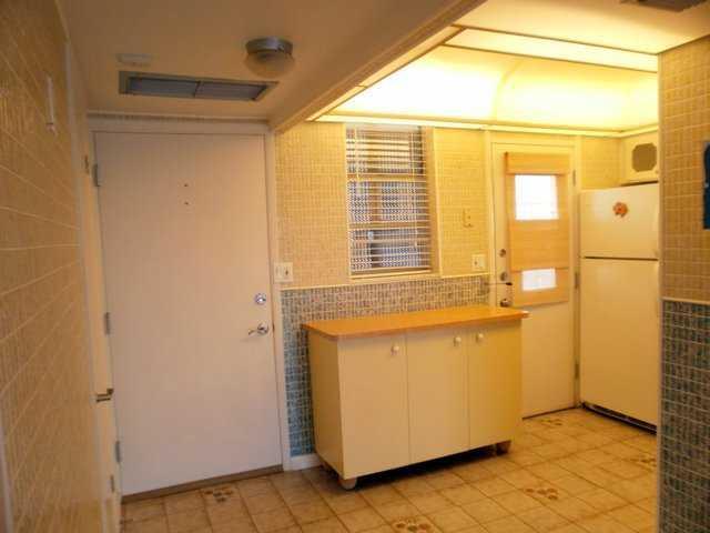 2930 Point E Drive, Unit E608 Aventura, FL 33160 - Photo 4 of 7