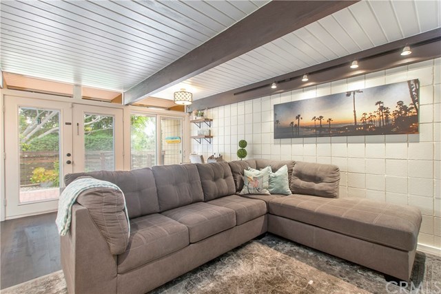 214 Del Gado Road San Clemente, CA 92672 - Photo 2 of 26