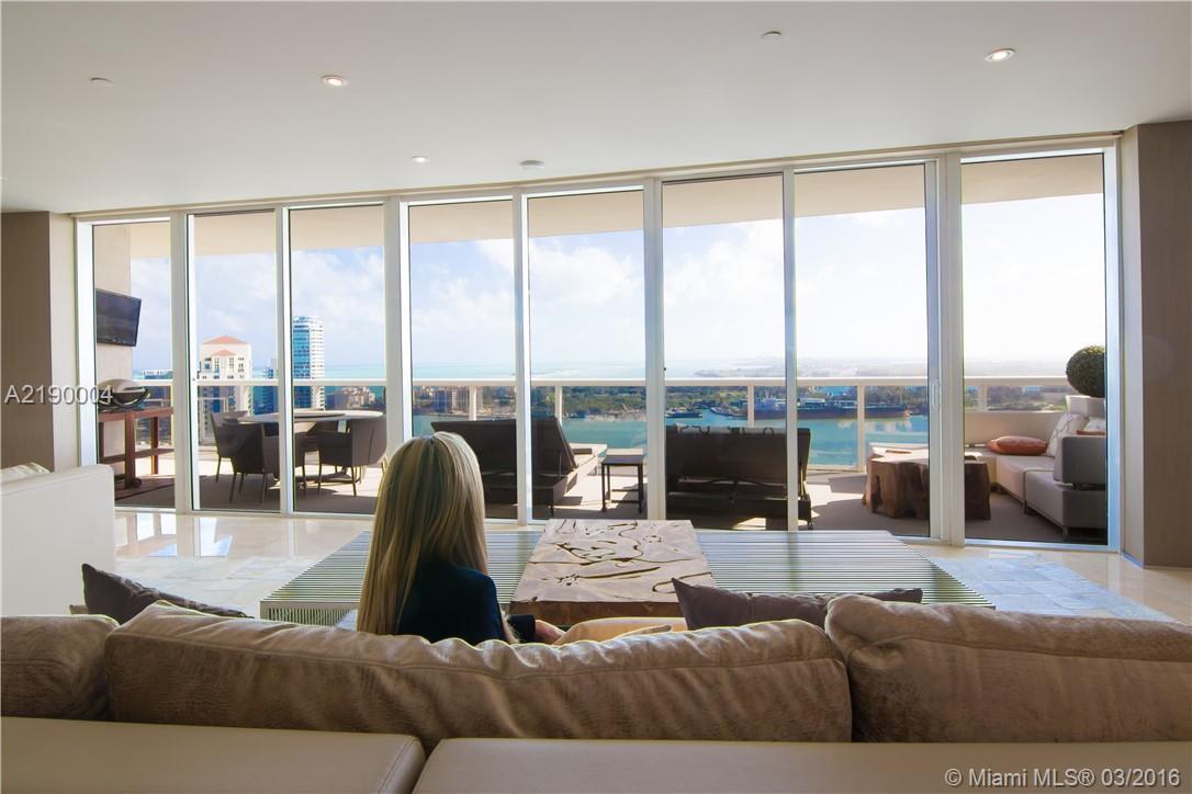 400 Alton Road, Unit PH06 Miami Beach, FL 33139 - Photo 5 of 33