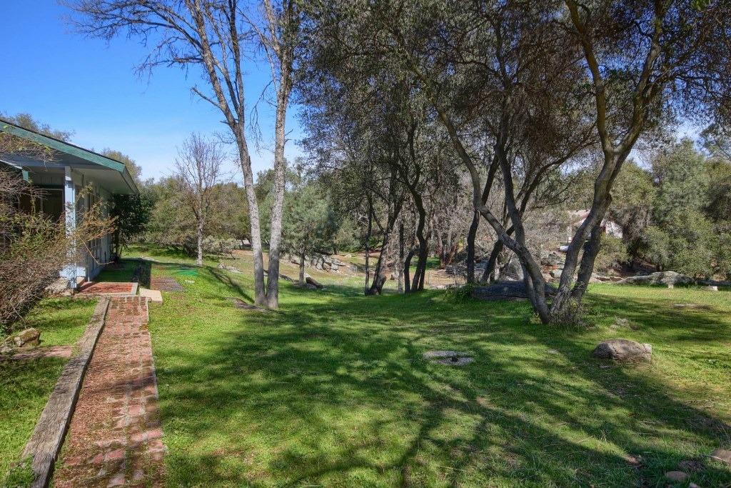 31660 Erie Road Coarsegold, CA 93614 - Photo 4 of 36 Gallery Image 4