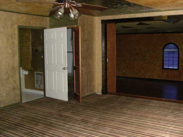 1357 Farrow Road Memphis, TN 38116 - Photo 4 of 12