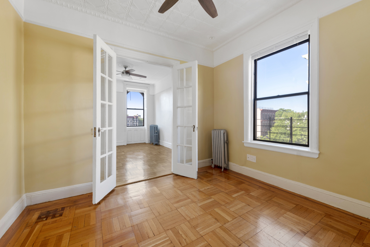 764 Willoughby Avenue, Unit 4 Brooklyn, NY 11206 - Photo 2 of 6
