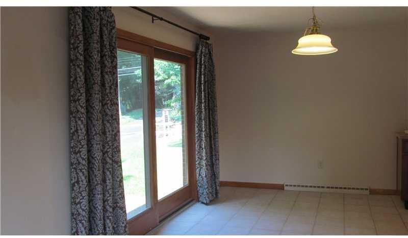 2730 Cole Road Wexford, PA 15090 - Photo 7 of 25 Gallery Image 7