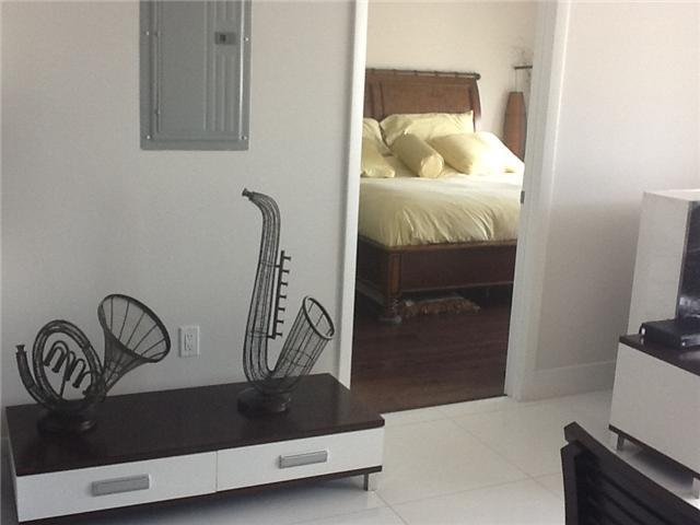 92 Southwest 3rd Street, Unit 2112 Miami, FL 33130 - Photo 12 of 16