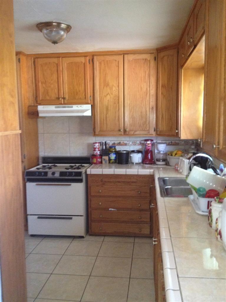 1200 Sylvia Drive Bakersfield, CA 93304 - Photo 8 of 18