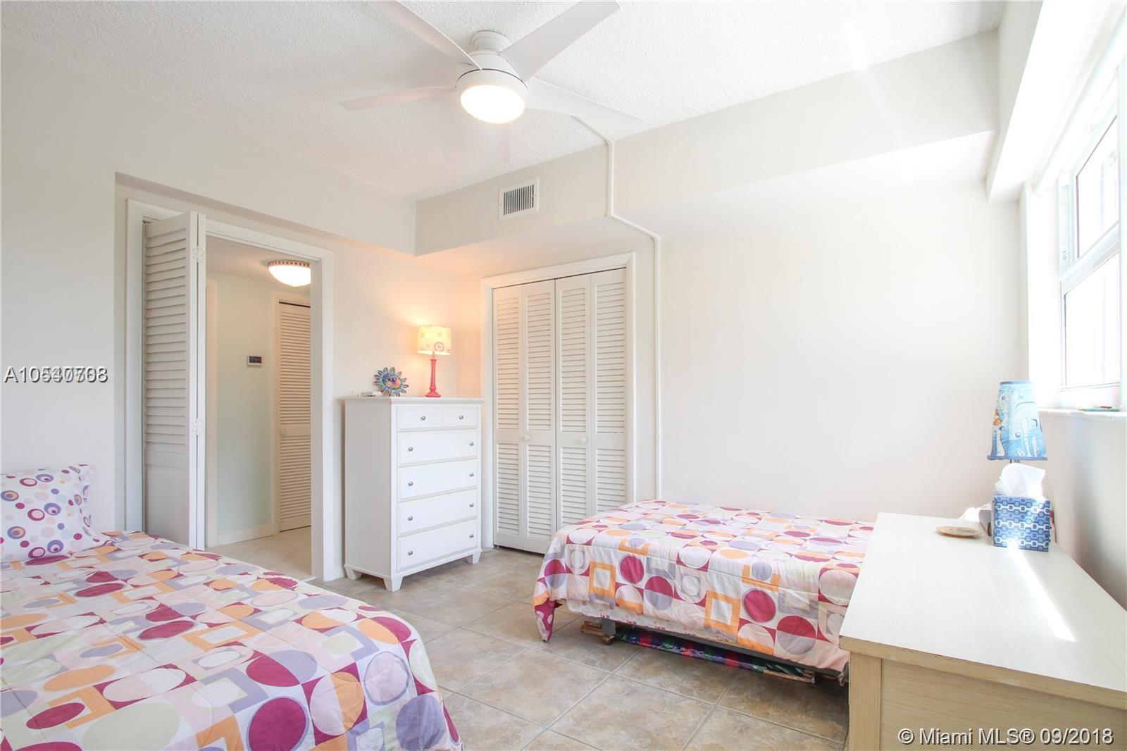 901 South Surf Road, Unit 208 Hollywood, FL 33019 - Photo 18 of 31