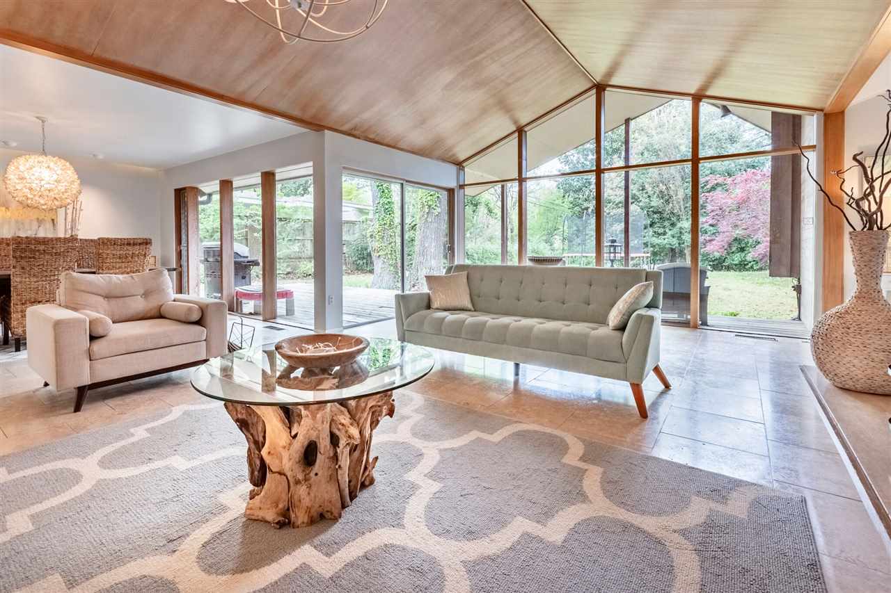 4901 Lake Drive Memphis, TN 38117 - Photo 8 of 22