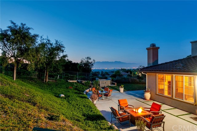 1740 Oakridge Drive Corona, CA 92882 - Photo 4 of 45