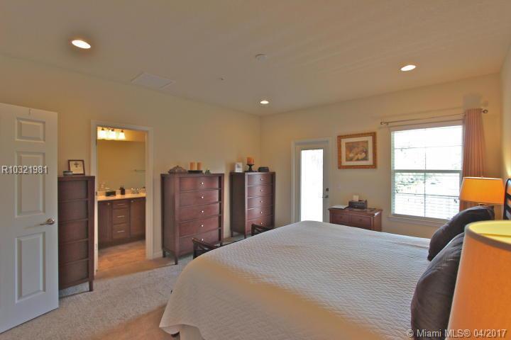 106 Black Ironwood Road, Unit 104 Jupiter, FL 33458 - Photo 17 of 25