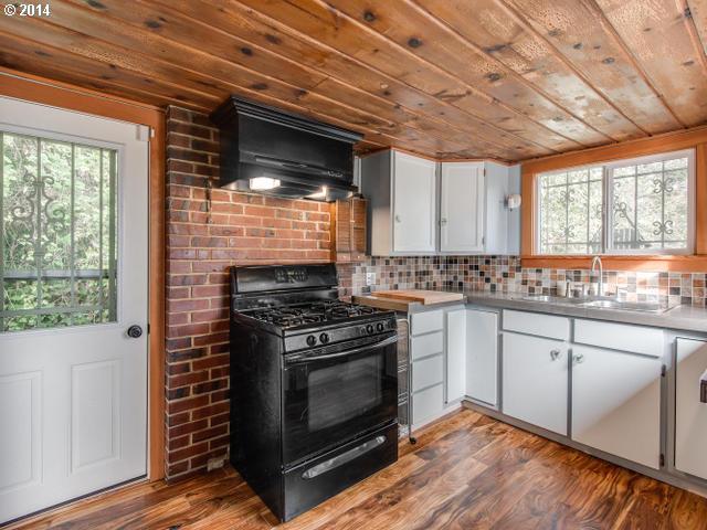 3122 Southwest 4th Avenue Portland, OR 97201 - Photo 4 of 16