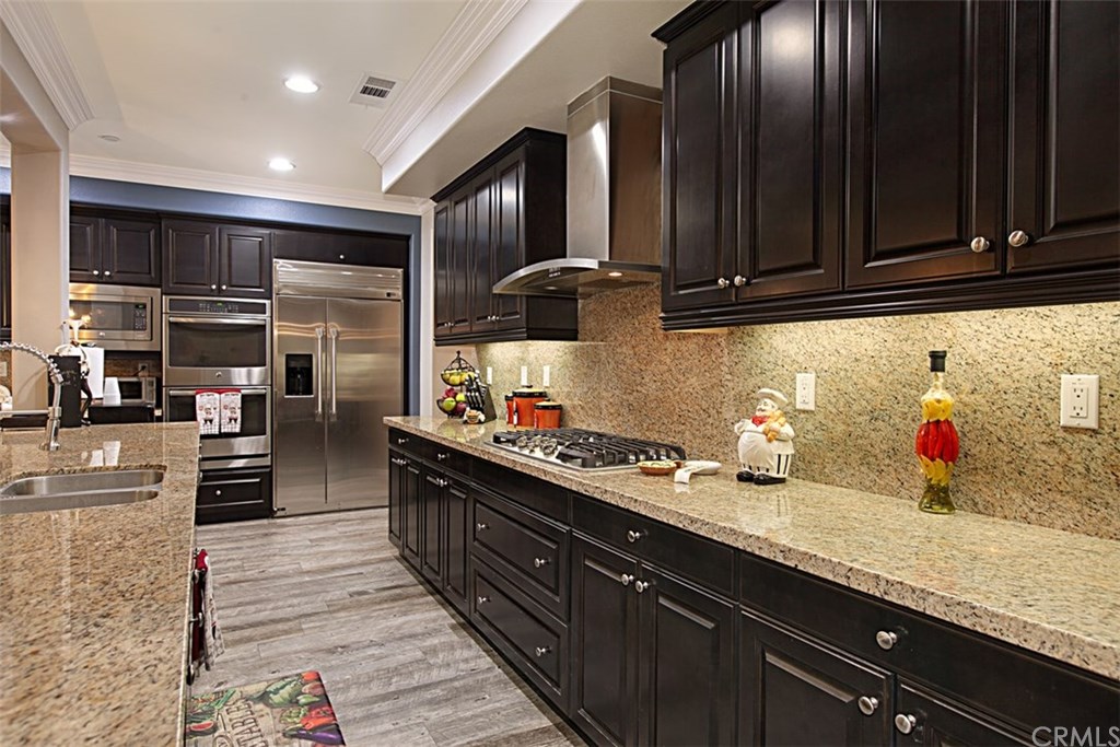 41275 St Croix Temecula, CA 92591 - Photo 15 of 44