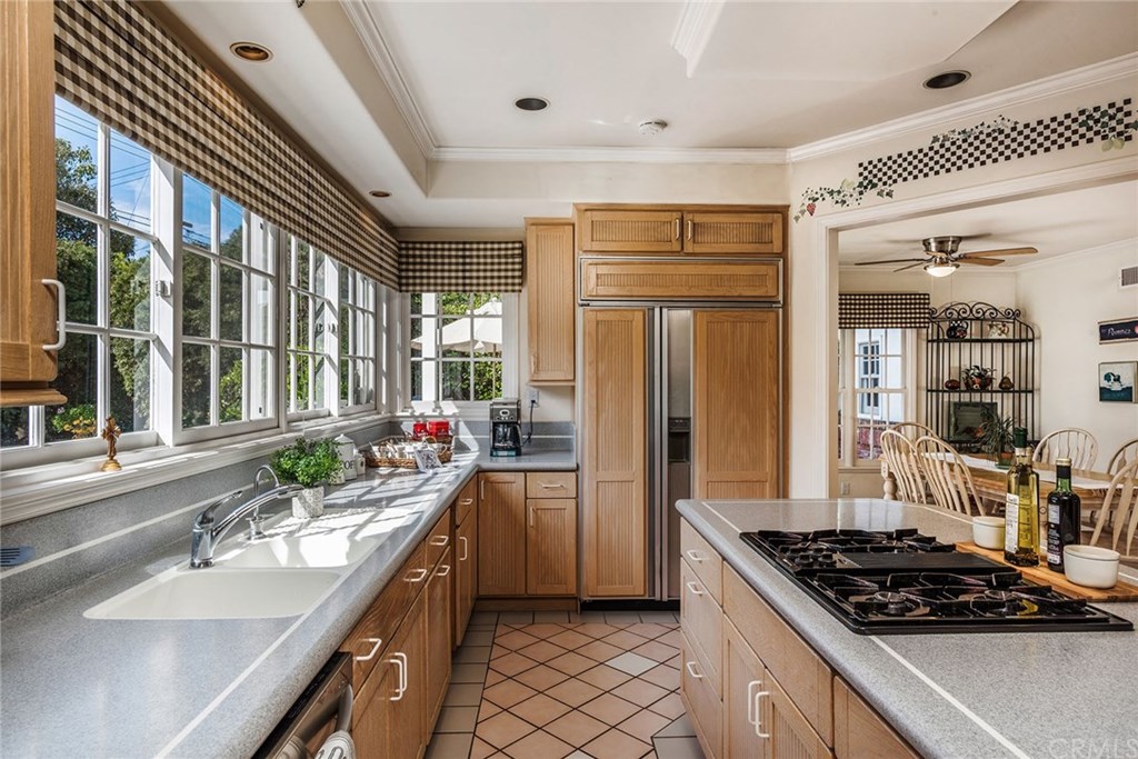 11541 Baskerville Road Rossmoor, CA 90720 - Photo 18 of 48