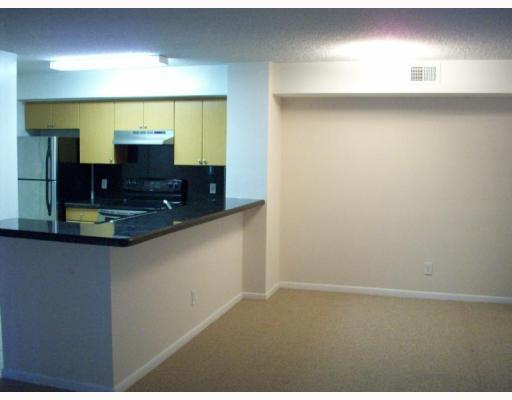 530 South Park Road, Unit 21 Hollywood, FL 33021 - Photo 4 of 12 Gallery Image 4