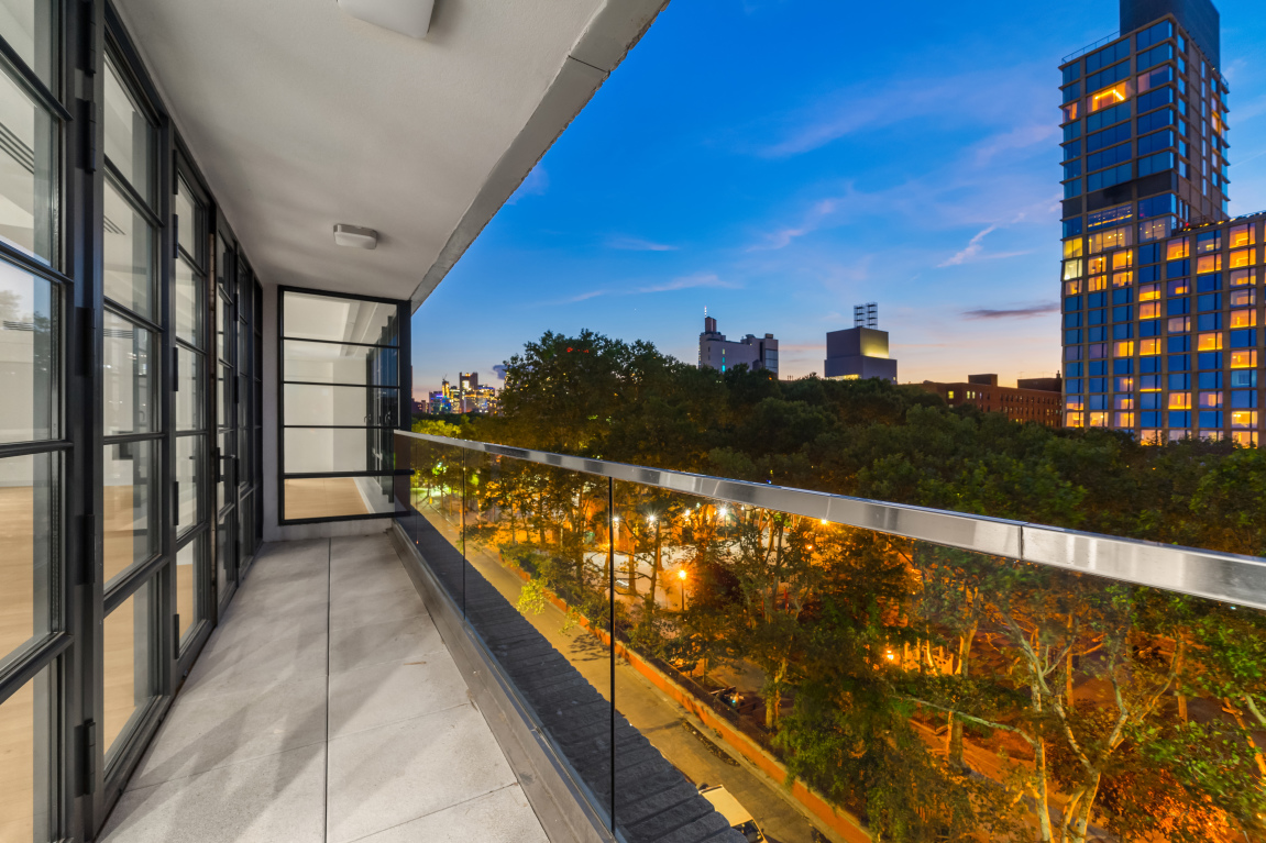 204 Forsyth Street Manhattan, NY 10002 - Photo 15 of 17