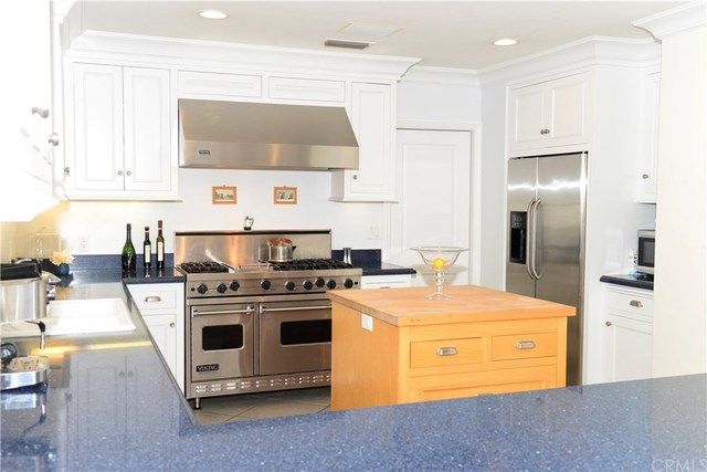 $1,200,000 | 3918 Elm Avenue, Long Beach, CA 90807