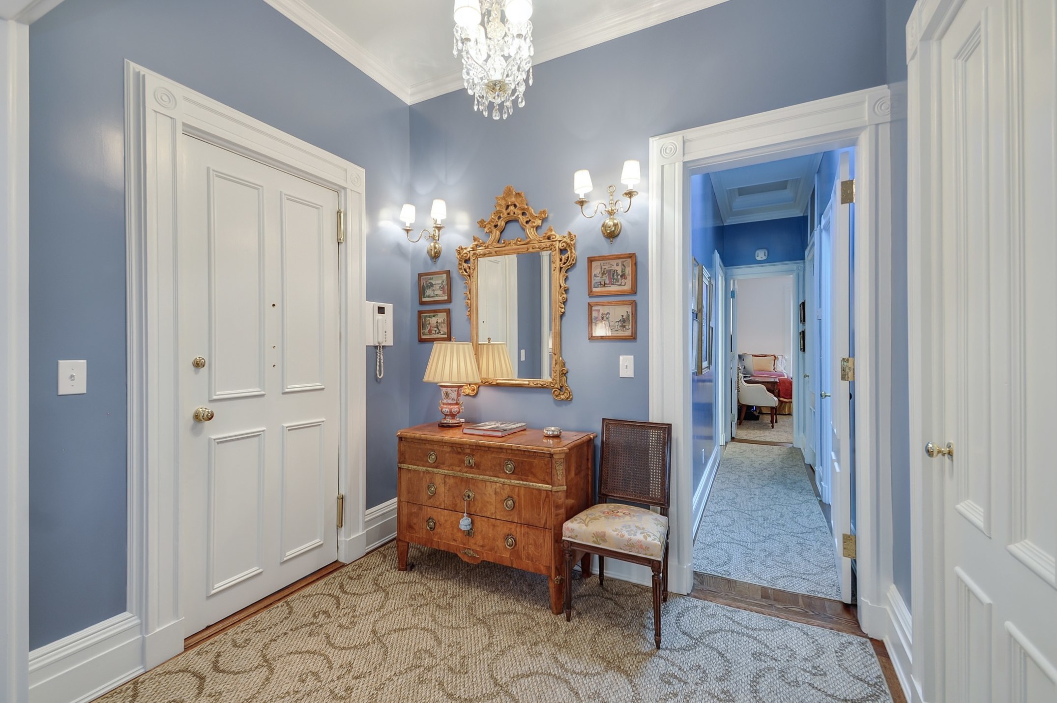 9 East 63rd Street, Fl 4 Manhattan, NY 10065 - Photo 4 of 9