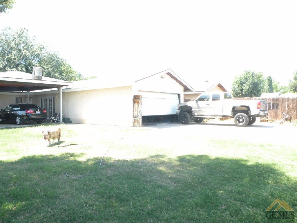 6820 Wilson Road Bakersfield, CA 93309 - Photo 7 of 13