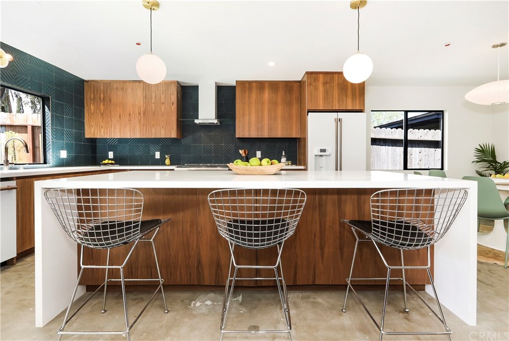 945 Jane Place Pasadena, CA 91105 - Photo 13 of 33